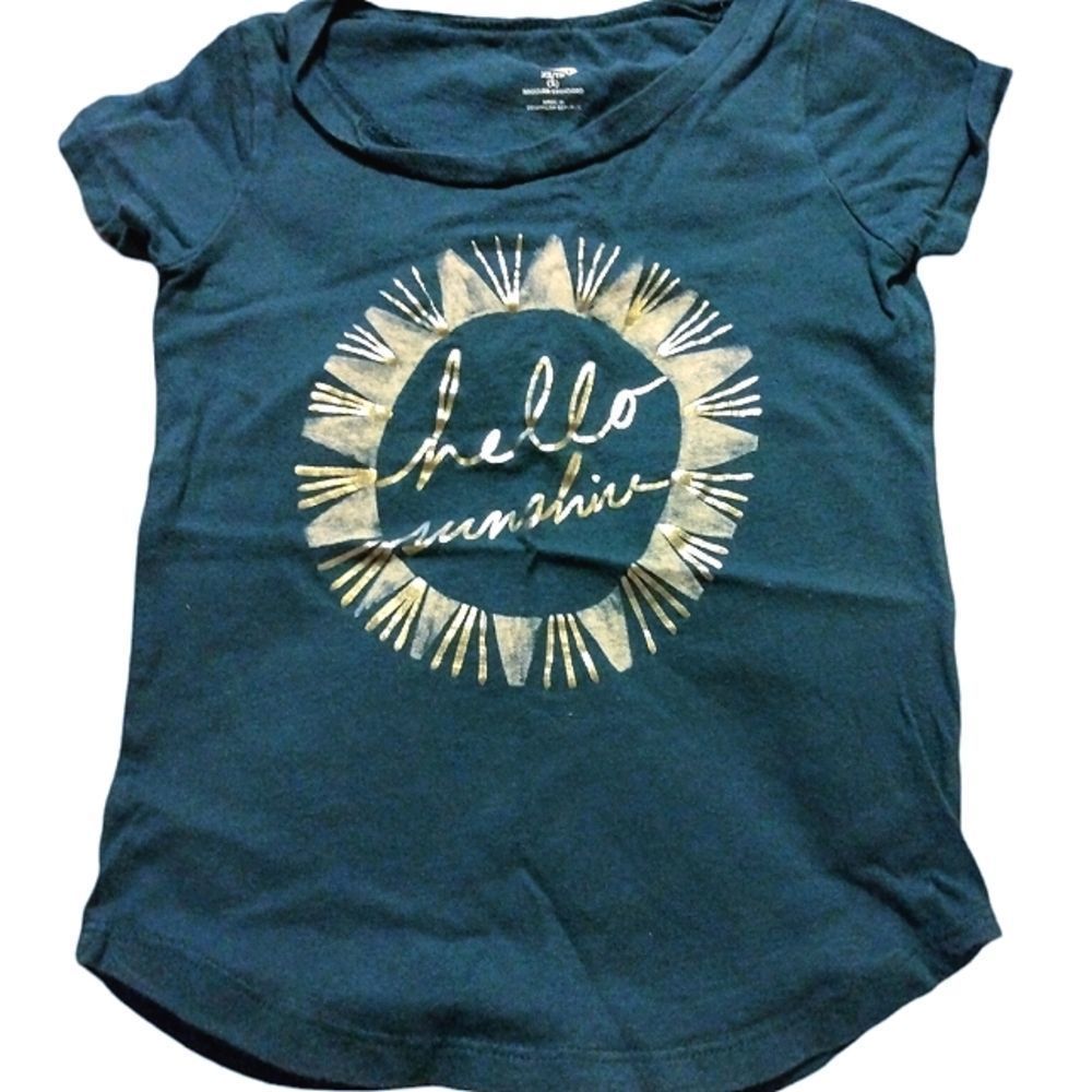 Girls Old Navy "Hello Sunshine" Short Sleeve Shirt In A Size 5